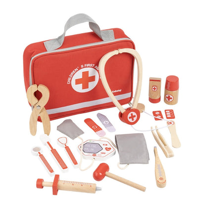 Trousse de docteur en bois pour enfants présentée sur un fond clair