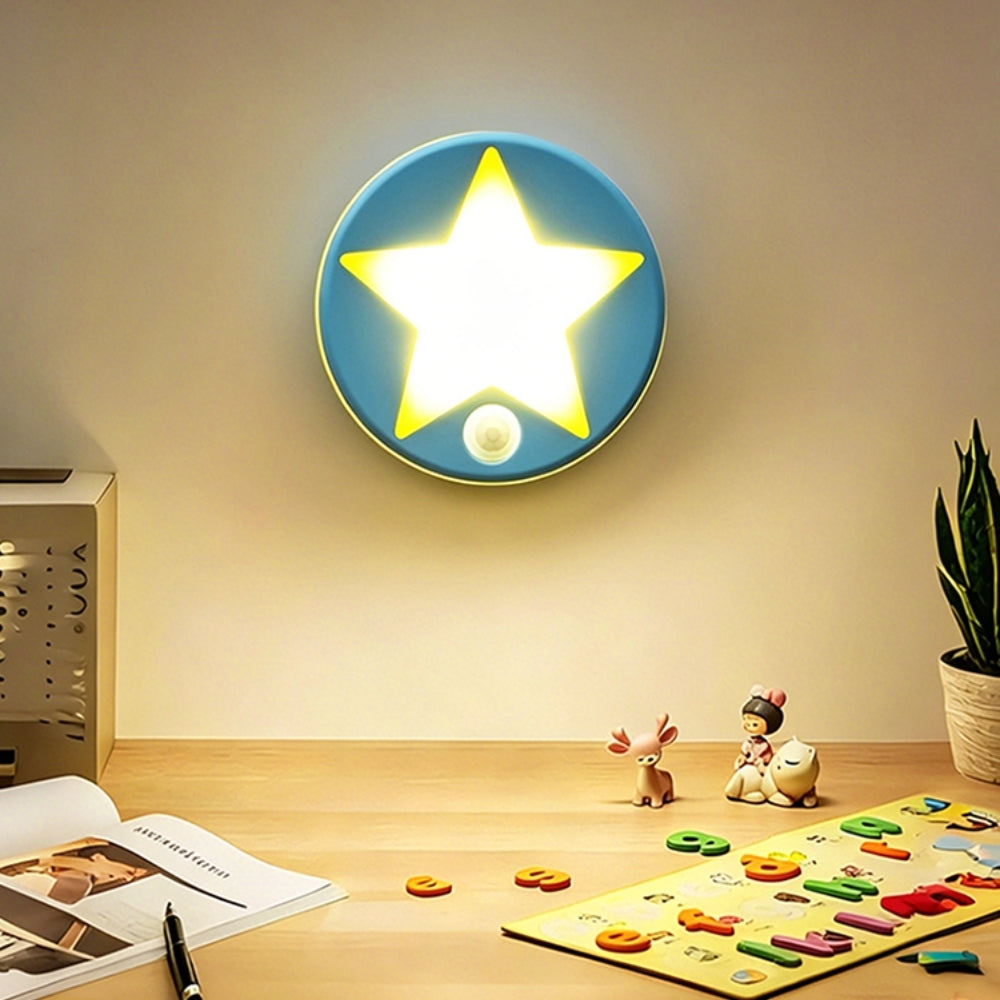 Lampe étoile avec capteur, conçue pour les déplacements nocturnes
