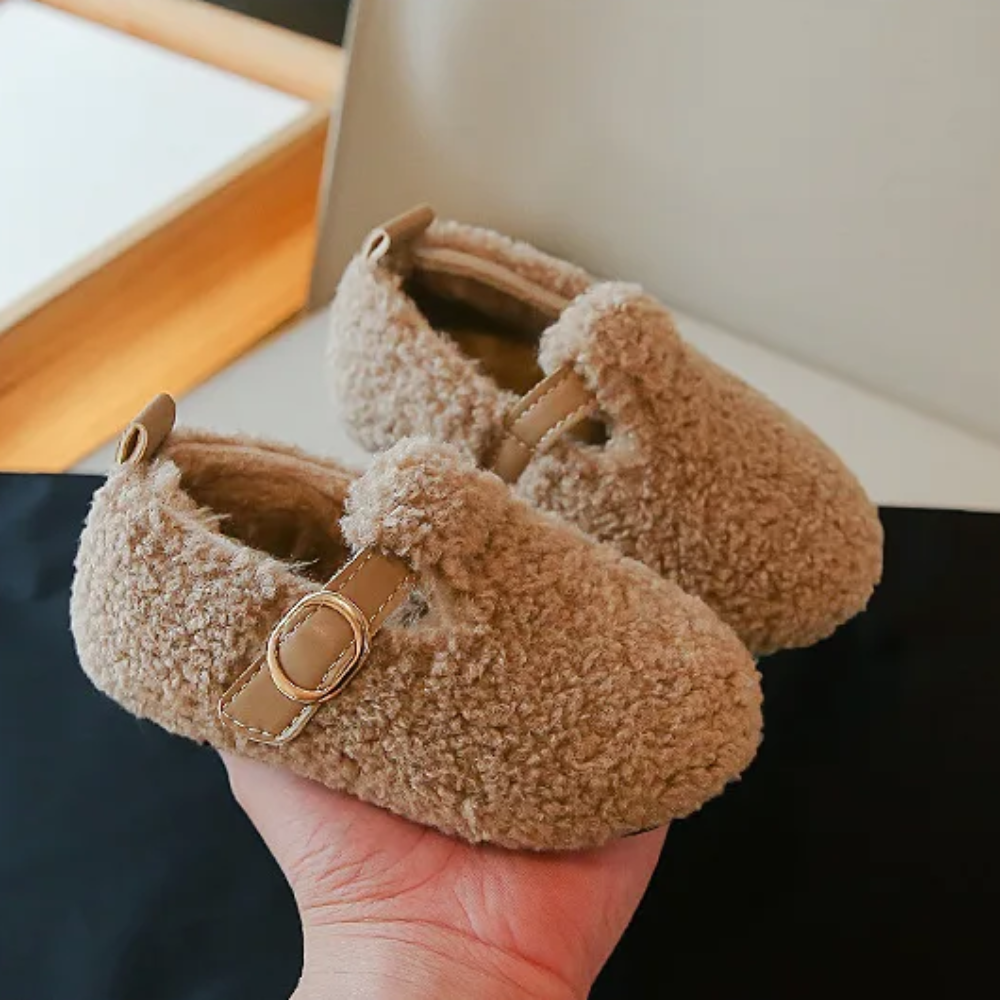 Paire de chaussures d’hiver pour enfant avec doublure en peluche
