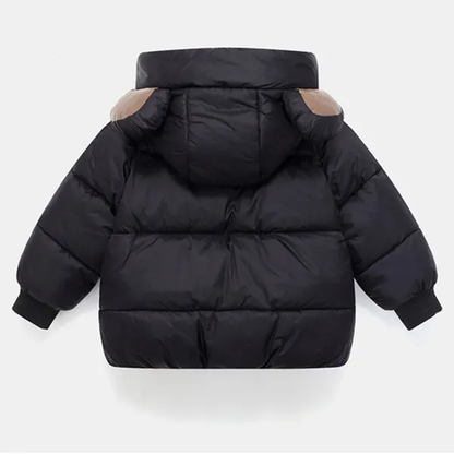 Capuchon du manteau avec détails d’oreilles d’animal